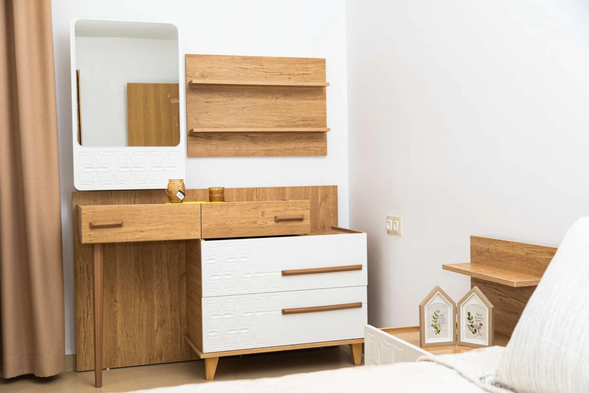 Chambre principale avec finitions premium