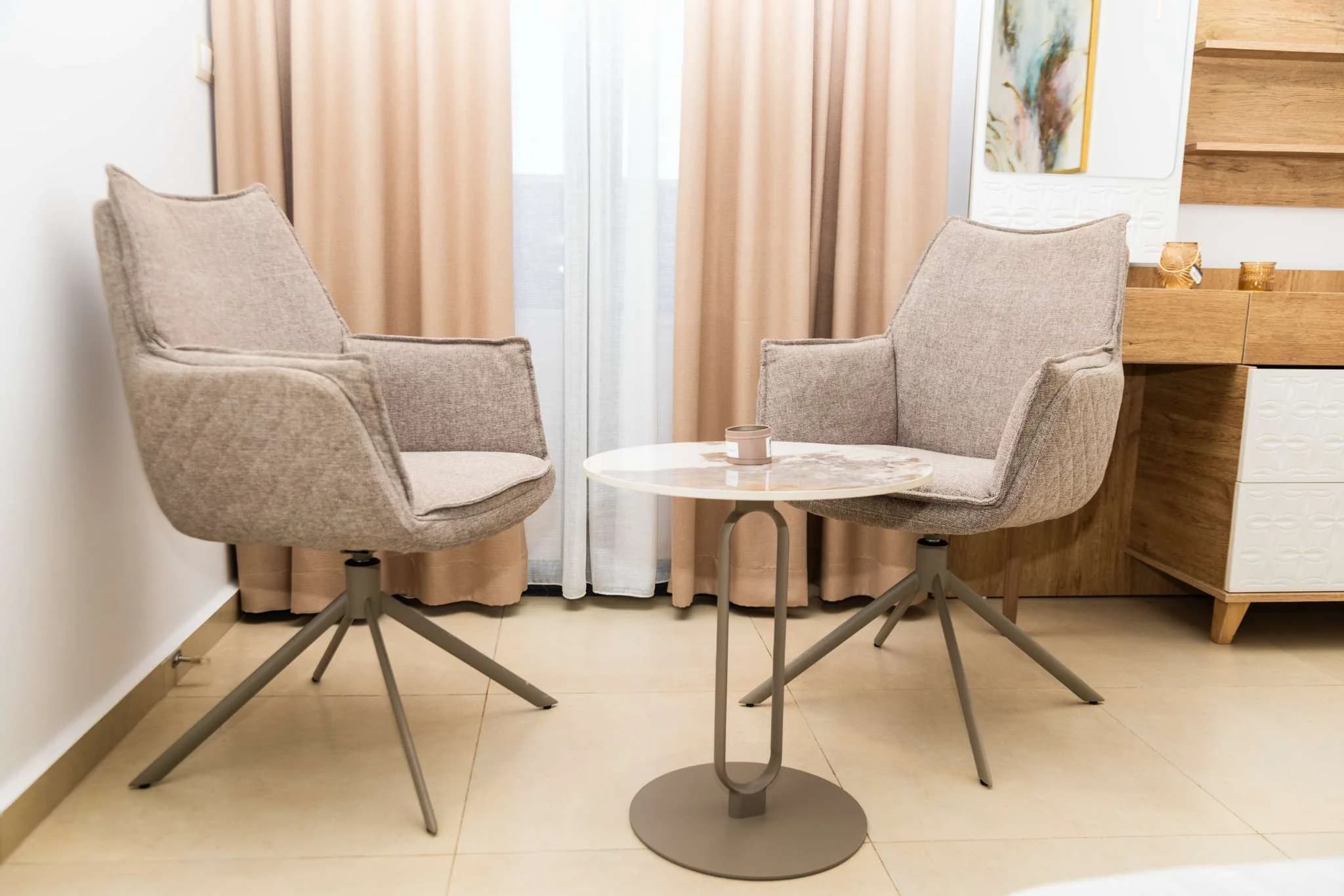 Vue dégagée sans vis-à-vis depuis le salon